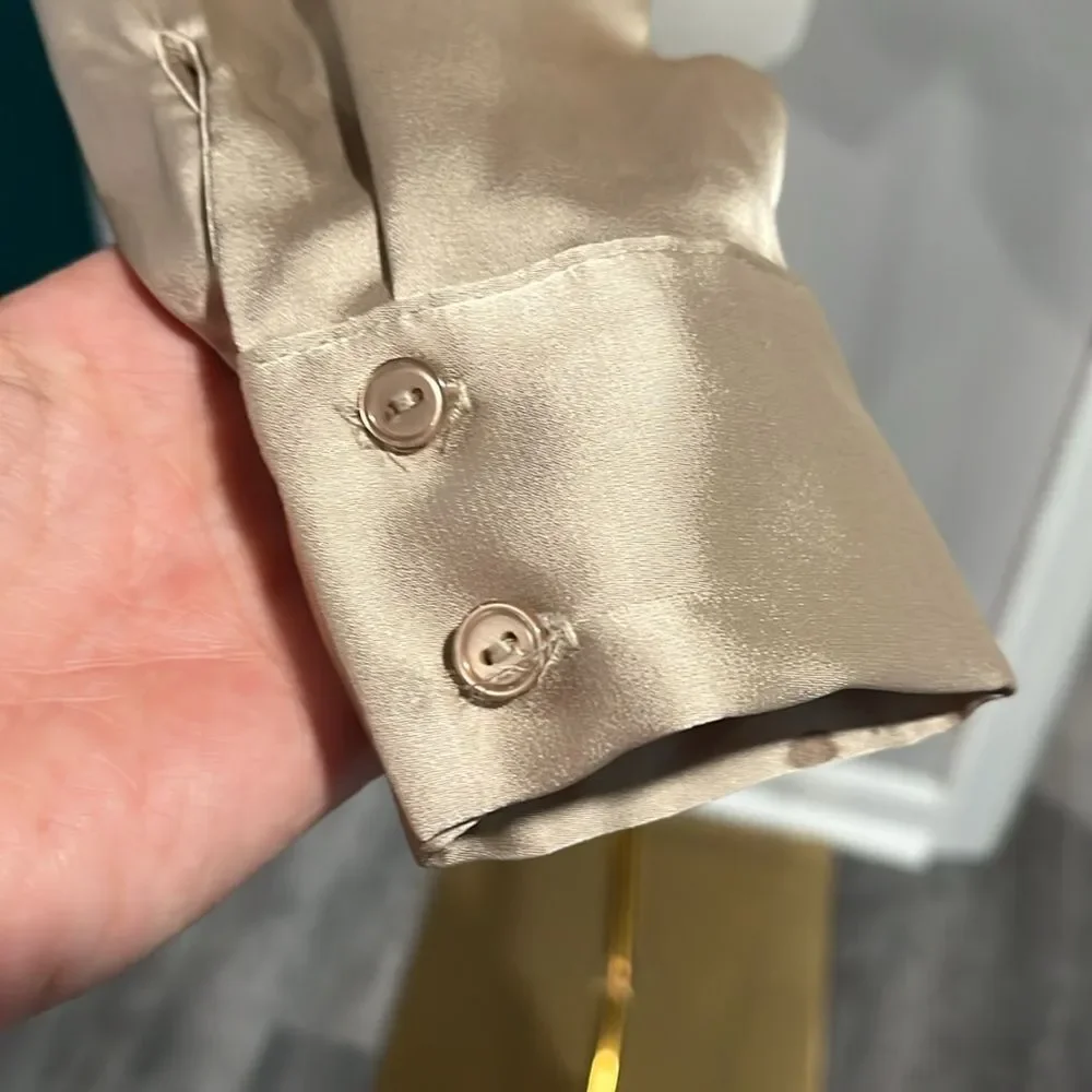 LUSH NWOT Elegant Cream Champagne Satin Blouse - S - Picture 5 of 9